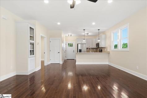 915 Dunbar Street Greenville SC 29601