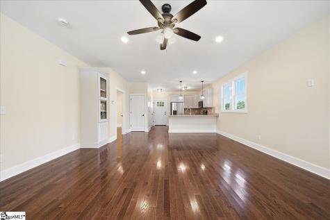 915 Dunbar Street Greenville SC 29601