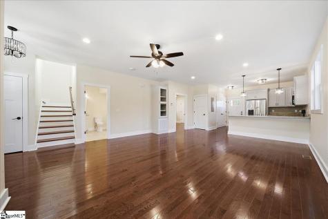 915 Dunbar Street Greenville SC 29601