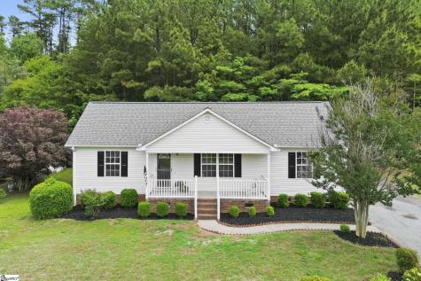 141 Brookwood Creek Drive Landrum SC 29356