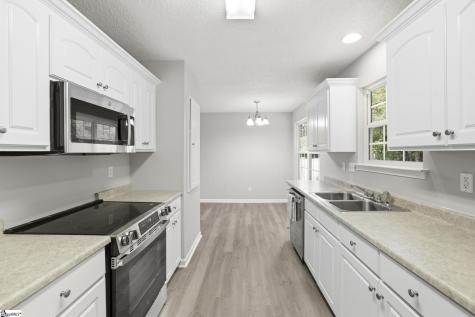 141 Brookwood Creek Drive Landrum SC 29356