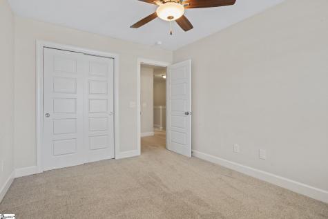 324 Hollenbeck Place Greenville SC 29607