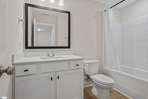 324 Hollenbeck Place Greenville SC 29607