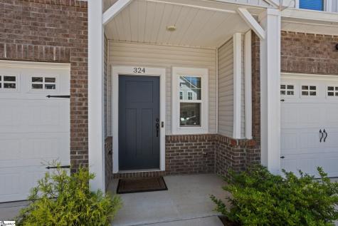 324 Hollenbeck Place Greenville SC 29607