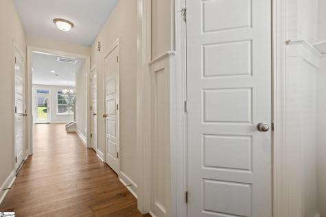 324 Hollenbeck Place Greenville SC 29607