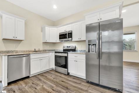 305 Saluda Street Belton SC 29627