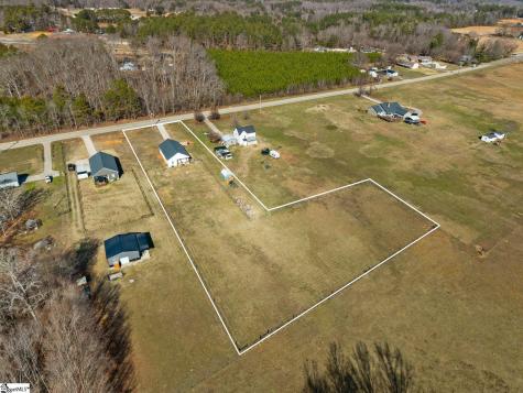 524B Big Creek Road Belton SC 29627