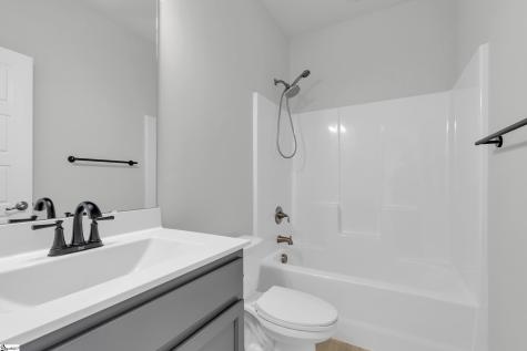 624 Lombard Drive Boiling Springs SC 29316