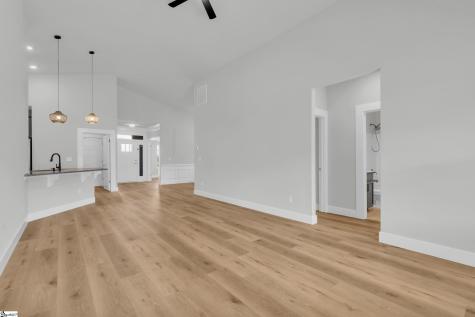 624 Lombard Drive Boiling Springs SC 29316