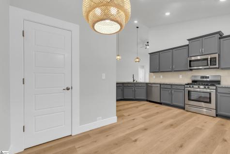 624 Lombard Drive Boiling Springs SC 29316