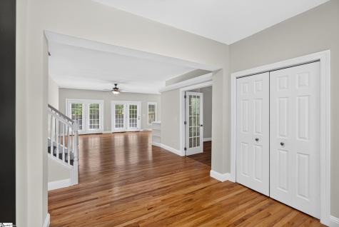 748 N Elm Avenue Landrum SC 29356