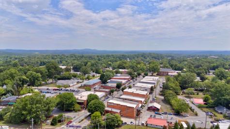 748 N Elm Avenue Landrum SC 29356