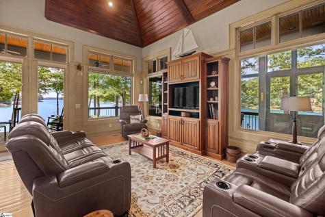 519 Birchbark Court Seneca SC 29672