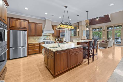 519 Birchbark Court Seneca SC 29672