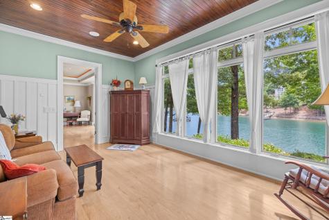 519 Birchbark Court Seneca SC 29672