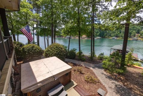 519 Birchbark Court Seneca SC 29672