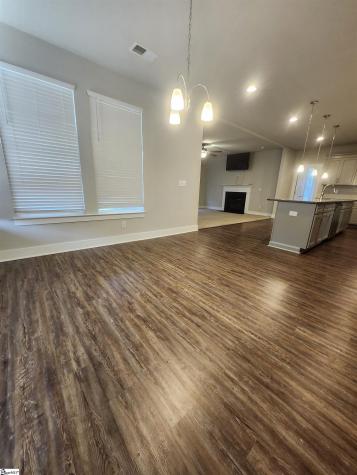 763 Sterling Drive Boiling Springs SC 29316