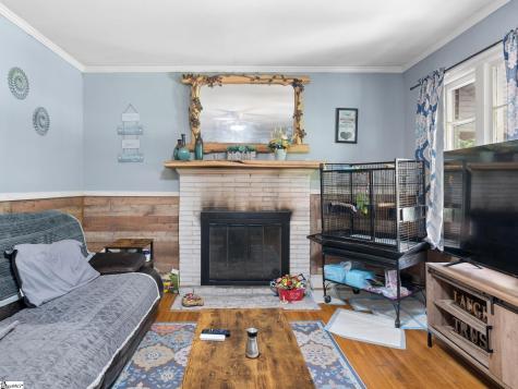 1124 Camelot Forest Belton SC 29627