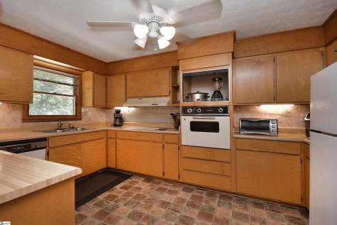 403 Stratford Drive Seneca SC 29678