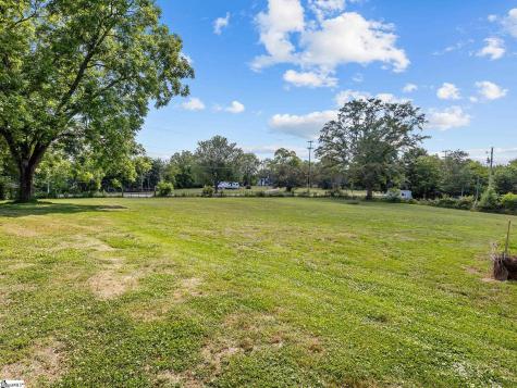 1125 Friendship Road Seneca SC 29678