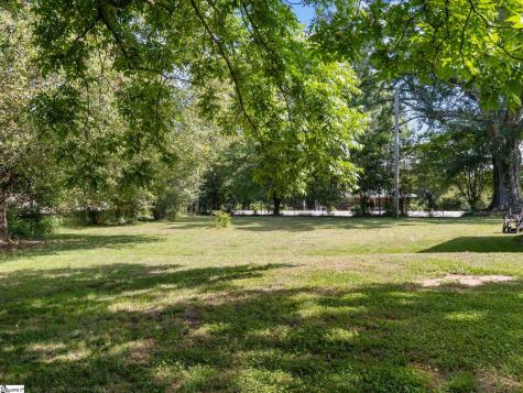 1125 Friendship Road Seneca SC 29678