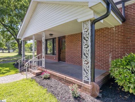 1125 Friendship Road Seneca SC 29678