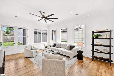 7 Crossmoor Circle Greenville SC 29607