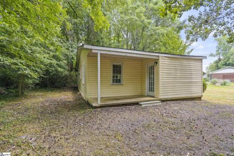 111 Lincoln Street Belton SC 29627