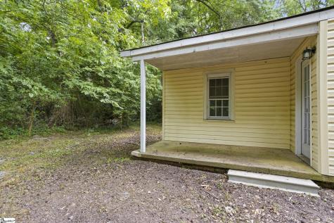 111 Lincoln Street Belton SC 29627