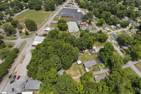 111 Lincoln Street Belton SC 29627