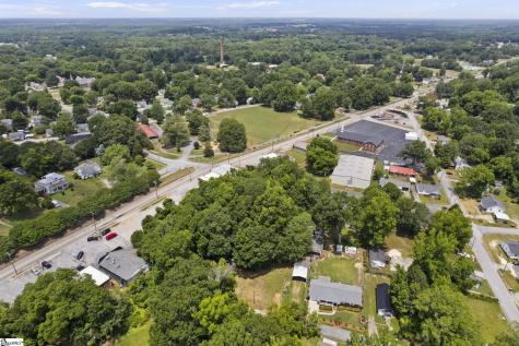 111 Lincoln Street Belton SC 29627