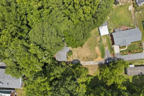 111 Lincoln Street Belton SC 29627