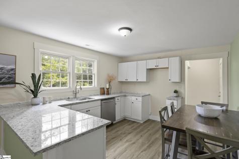 111 Lincoln Street Belton SC 29627