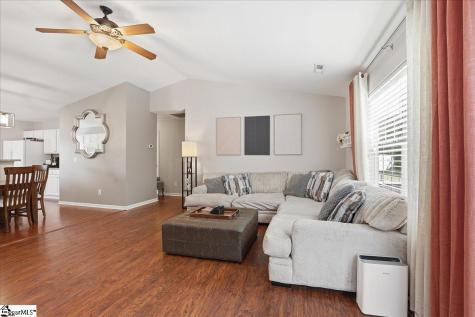 612 Westbury Way Simpsonville SC 29680