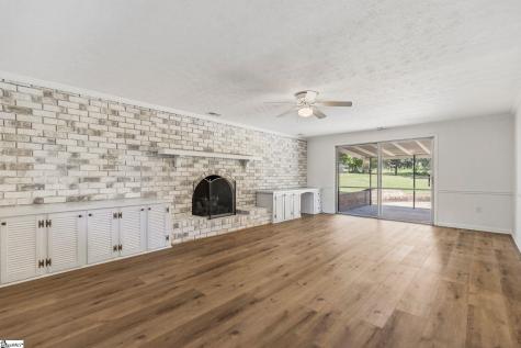 201 Evening Way Mauldin SC 29682