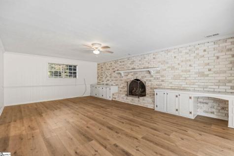 201 Evening Way Mauldin SC 29682