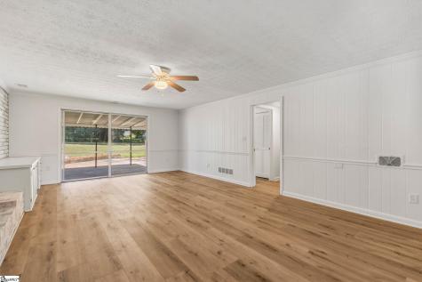 201 Evening Way Mauldin SC 29682