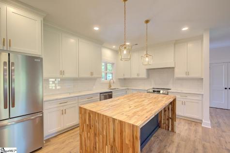 408 Edgewood Drive Belton SC 29627
