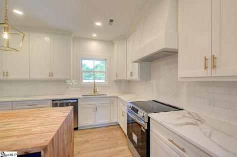 408 Edgewood Drive Belton SC 29627