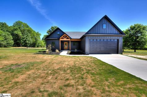 408 Edgewood Drive Belton SC 29627
