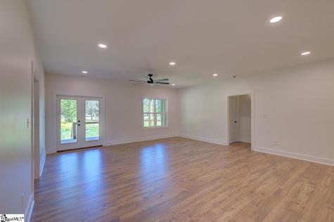 408 Edgewood Drive Belton SC 29627
