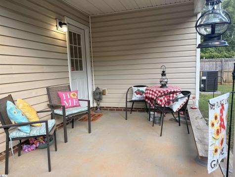5 Cedar Brook Court Greenville SC 29611