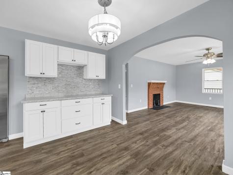 714 Holmes Street Gaffney SC 29341