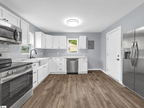 714 Holmes Street Gaffney SC 29341