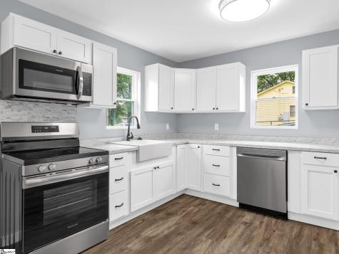 714 Holmes Street Gaffney SC 29341