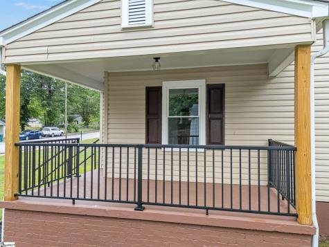 714 Holmes Street Gaffney SC 29341