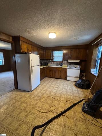 130 Washington Road Cowpens SC 29330