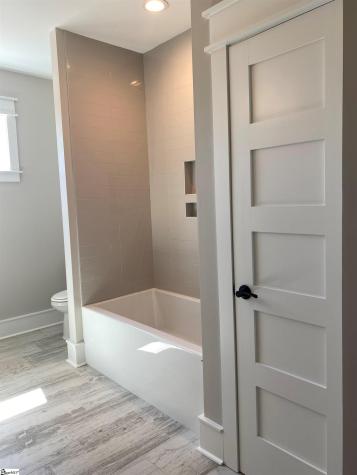 804 Batten Cottage Court Boiling Springs SC 29316