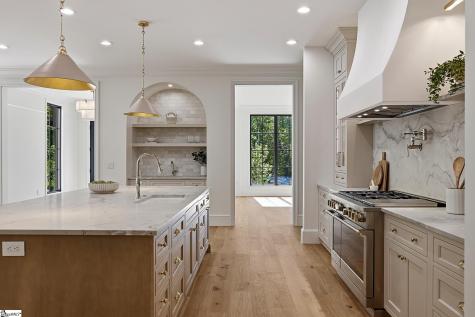 101 Sherwood Street Greenville SC 29601
