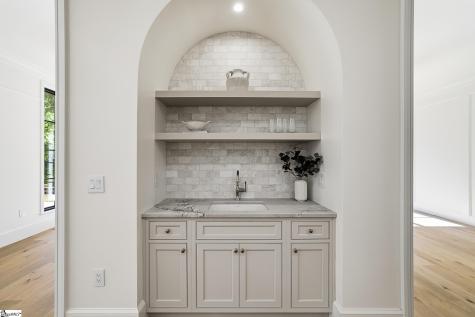 101 Sherwood Street Greenville SC 29601